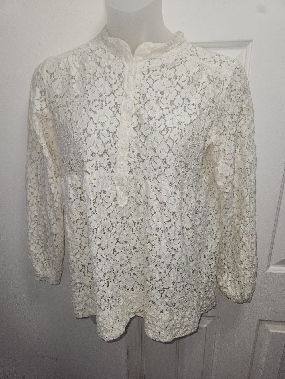MICHAEL Michael Kors Cream Floral Lace Henley Blouse Size Largr